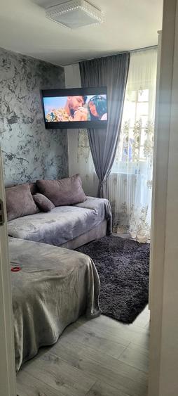 Apartament cu 2 camere decomandat în Ferentari