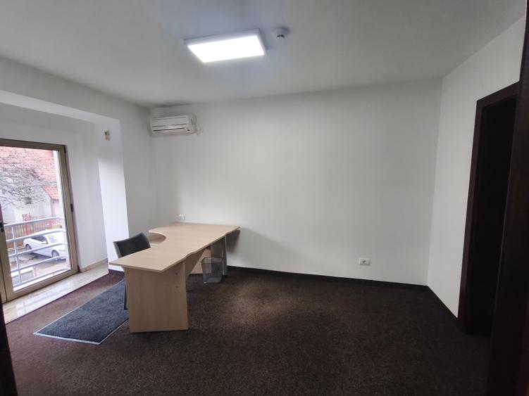 Birou, de 70 mp, în Elisabetin