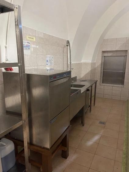 Spațiu comercial, de 250 mp, în Ultracentral