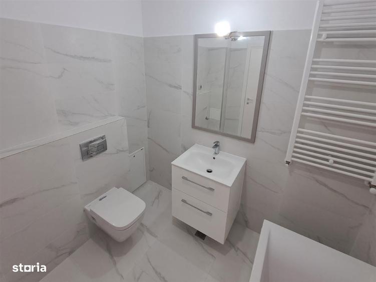Garsonieră decomandată în Podu Roș