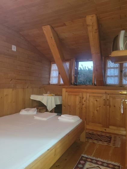 Hotel/Pensiune, de 400 mp, în Sat Vacanță