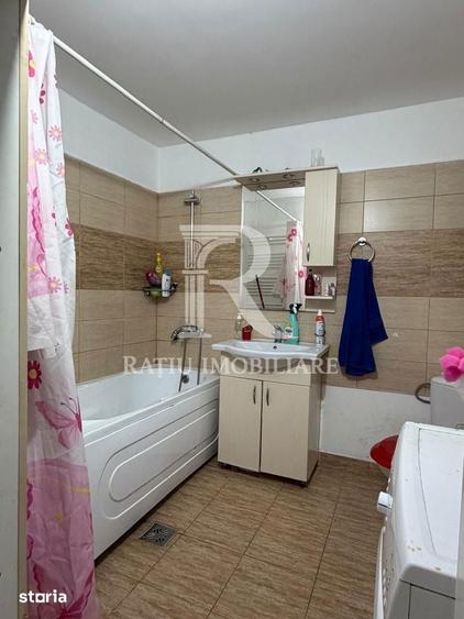 Casă cu 3 camere cu Teren 710 Mp în Căbești