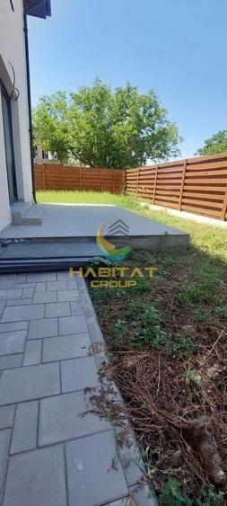 Casă individuală cu 3 camere cu Canalizare în Nord-Est