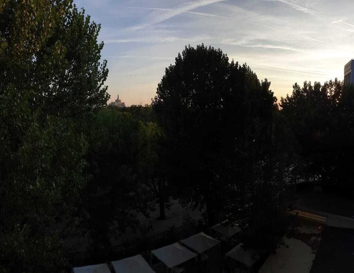 Garsonieră decomandată în Herăstrău