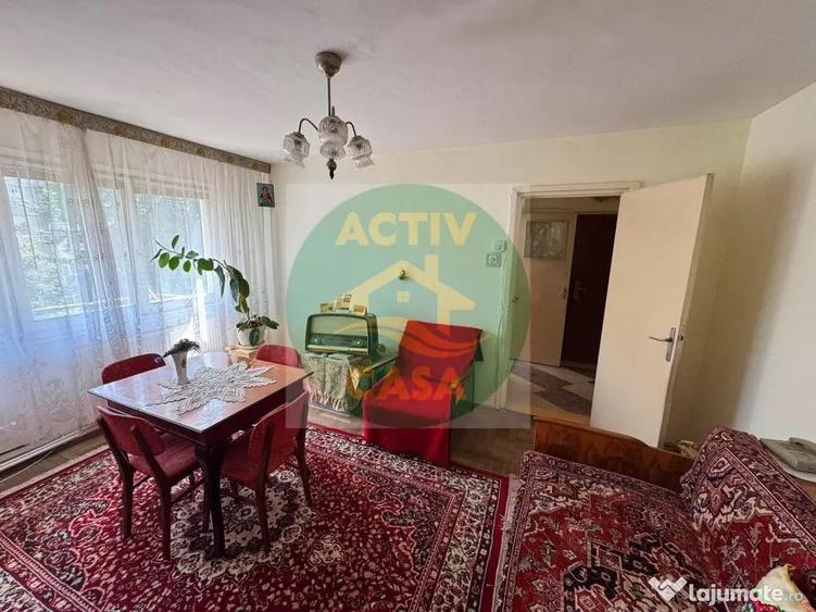 Apartament cu 2 camere semidecomandat în Central