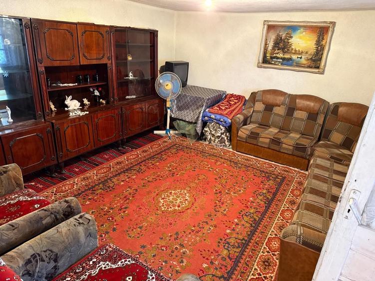 Vand Casa sat Greci comuna Osica de Sus - 7