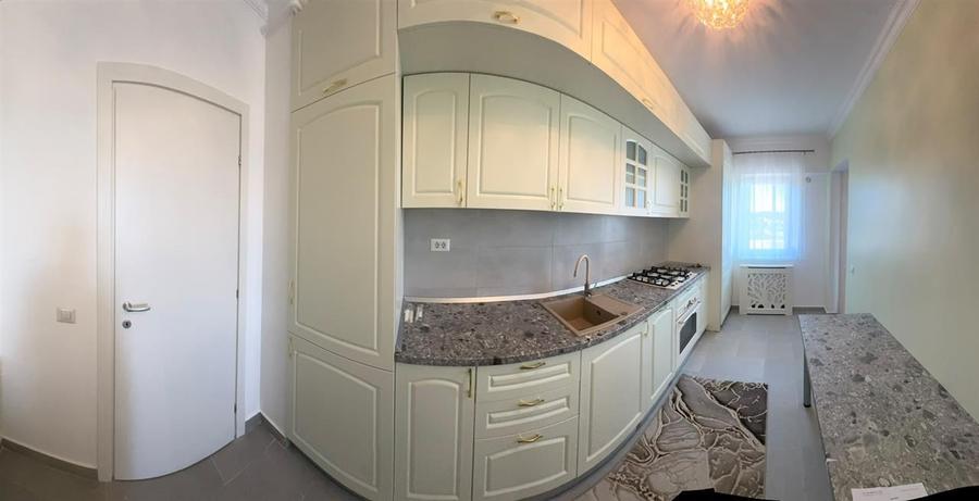 Apartament cu 2 camere decomandat, mobilat în Podu Roș