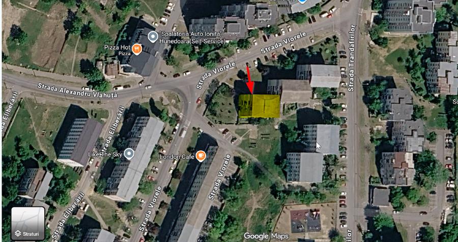Apartament cu 3 camere decomandat în Nord-Est
