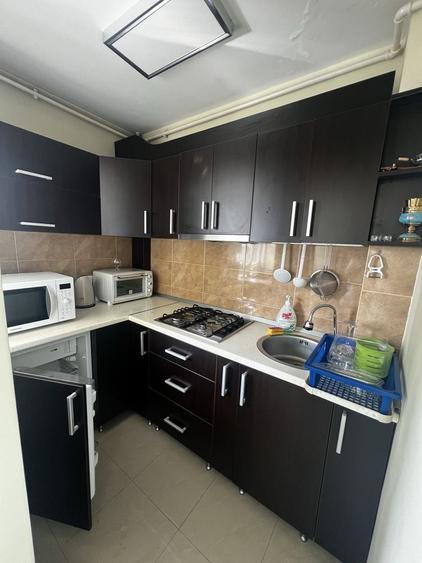 Apartament cu 2 camere decomandat în Exterior Vest