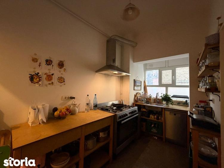 4 camere parter in vila - 2 apartamente in vila Pta Alba Iulia-Basarab - 4
