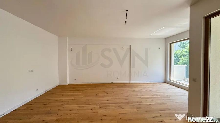 Apartament cu 4 camere decomandat în Iancului