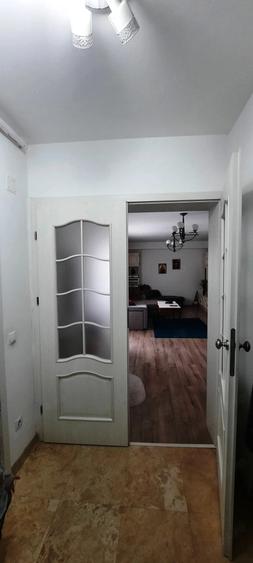 Apartament cu 3 camere semidecomandat în Ultracentral