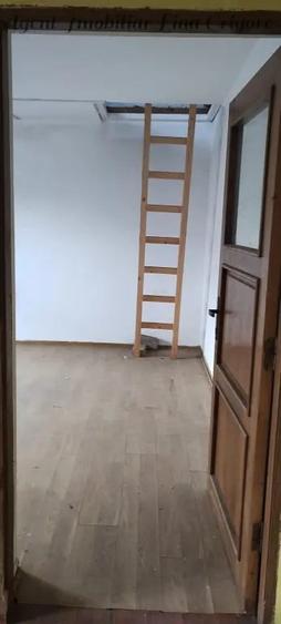 Casă cu 5 camere în Ultracentral