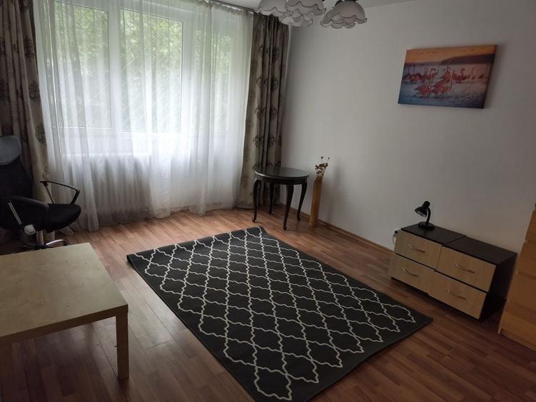 Garsonieră decomandată în Politehnica