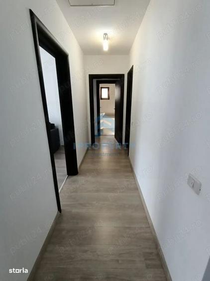 Apartament cu 3 camere decomandat în Fundeni
