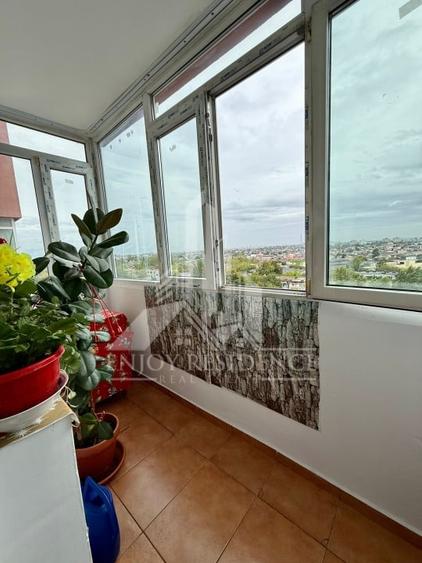 Apartament cu 3 camere decomandat, mobilat în Rahova