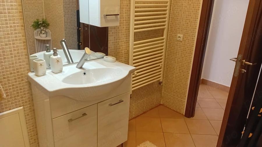 Apartament cu 2 camere decomandat în UTA