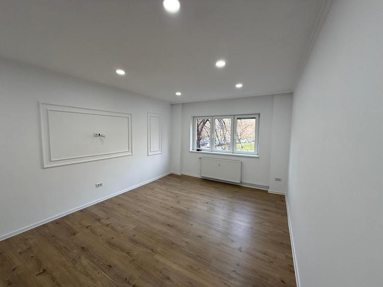 Apartament cu 2 camere decomandat în Brănești
