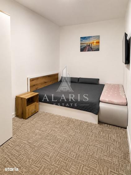 Apartament cu 3 camere semidecomandat în Circumvalațiunii