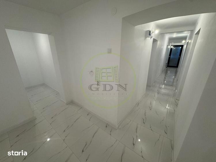 Apartament 3 camere, decomandat, 110.55 mp, Centru, zona Catedrala Sf. - 1