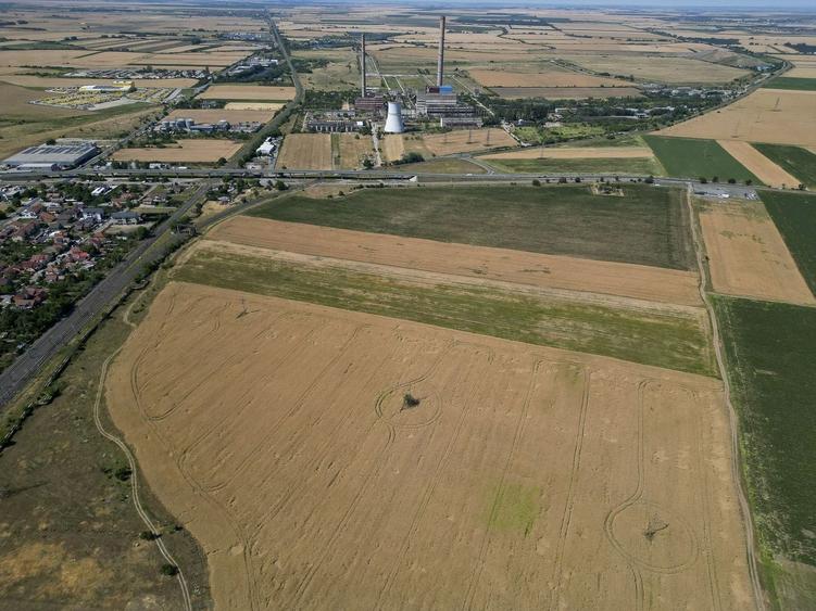 Teren Construcții intravilan de 4003 mp, în Grădiște