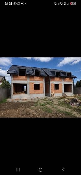 Casă cu 4 camere în Poșta