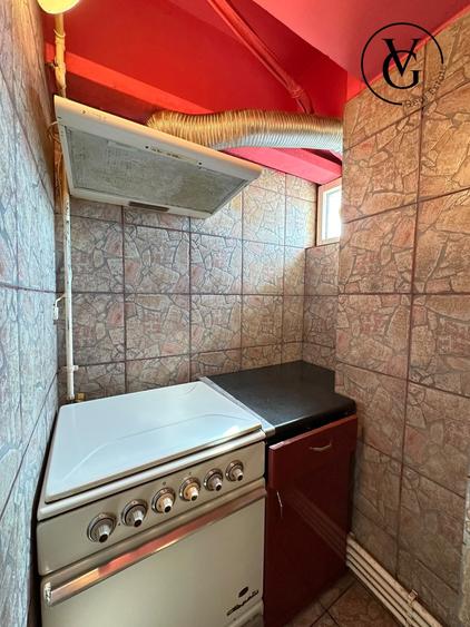 Apartament decomandat 4 camere - Casa de Cultura - termen lung - 12