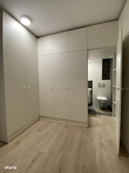 Apartament cu 4 camere decomandat, mobilat în Avantgarden