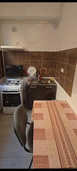 Apartament cu 2 camere semidecomandat în Chiajna