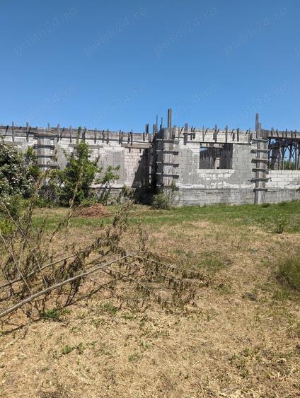 Teren de 1430 mp, în Frecăței