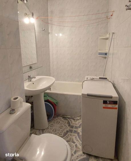 Garsonieră, mobilată în Titan