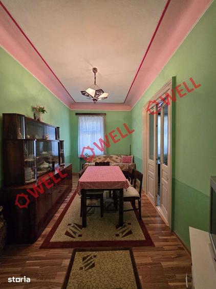 Casă cu 2 camere decomandat cu Teren 98 Mp în Central