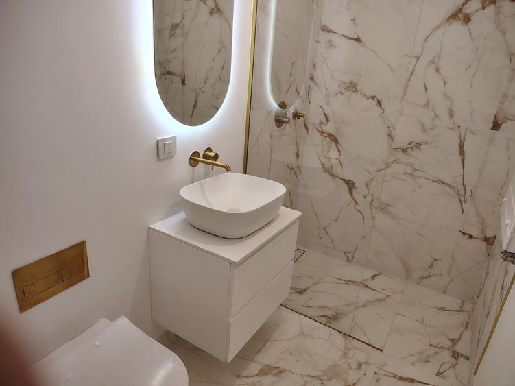 Apartament cu 2 camere semidecomandat în Unirii