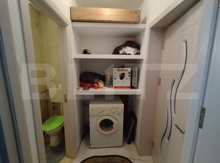 Apartament cu 2 camere semidecomandat, mobilat în Rovine