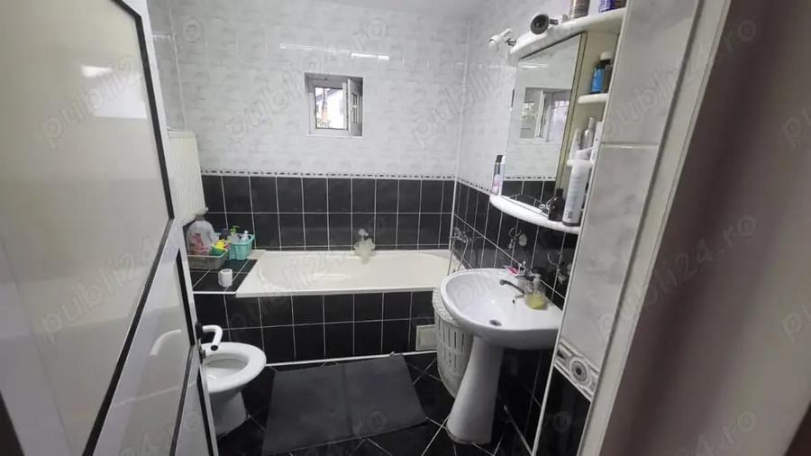 Casă cu 3 camere în Tuzla