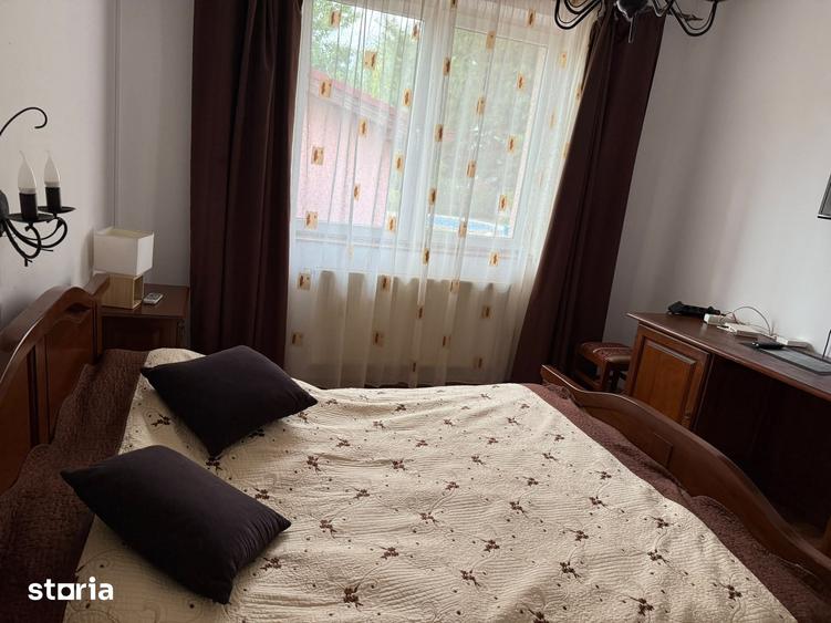Casă cu 4 camere cu Teren 690 Mp în Sântandrei