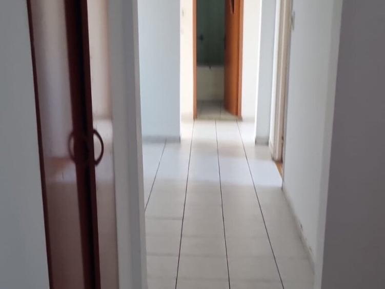 Apartament cu 3 camere decomandat în Pantelimon