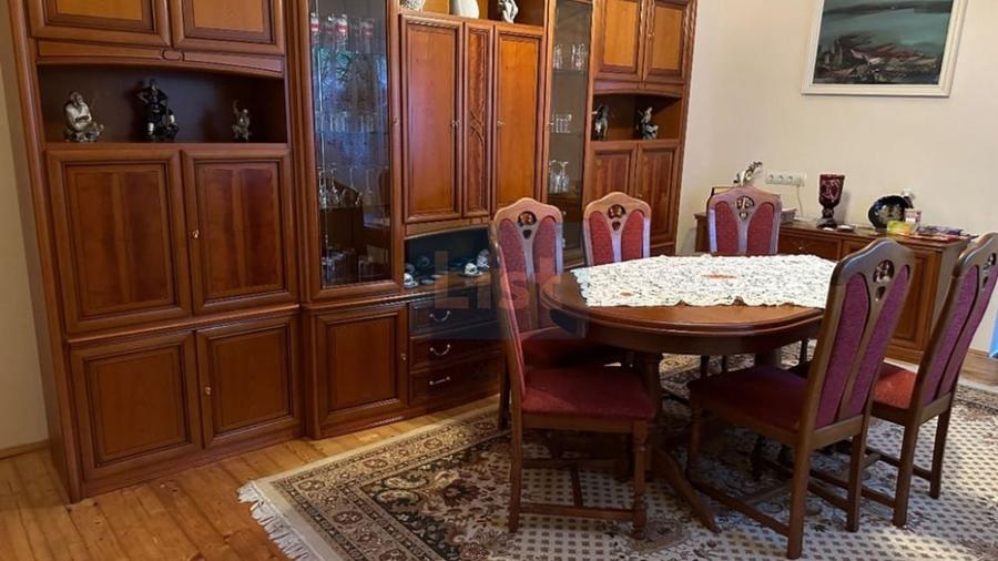 Casă cu 3 camere cu Canalizare în Muncitoresc