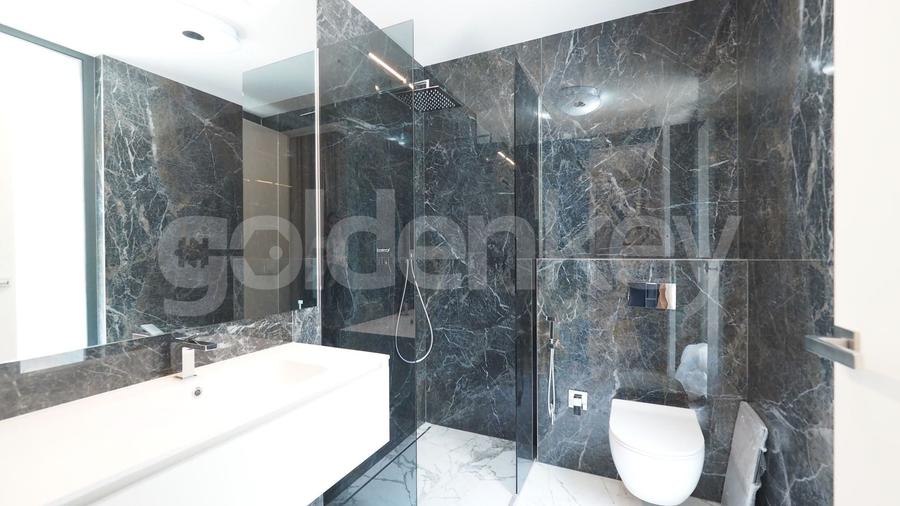 Apartament cu 4 camere semidecomandat, mobilat în Aviatorilor