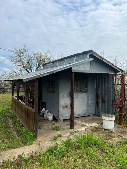 Casă cu 2 camere în Cojești