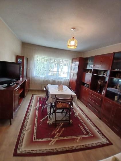 Apartament cu 2 camere decomandat în Siderurgiștilor