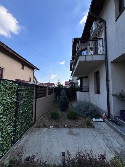Duplex cu 4 camere cu Canalizare în Rahova