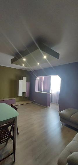 Apartament cu 3 camere decomandat în Zimbru