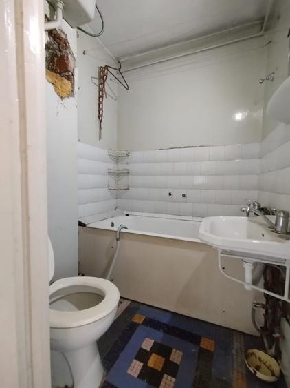 Apartament cu 2 camere semidecomandat în Centrul Civic