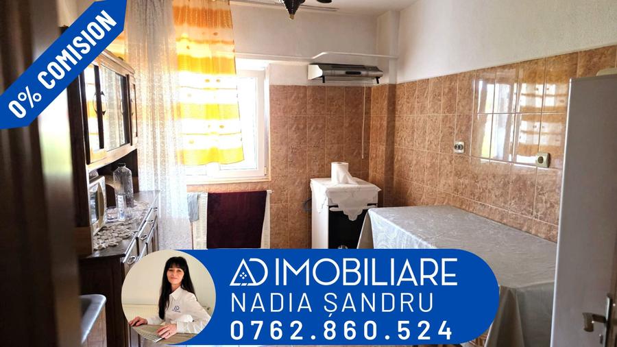 Apartament cu 3 camere decomandat în Central