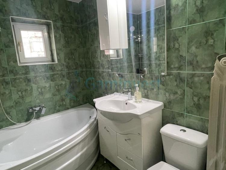 Apartament cu 3 camere decomandat, mobilat în Rogerius