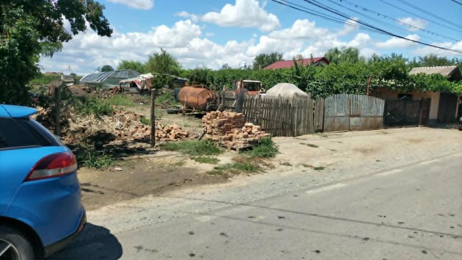 Teren agricol intravilan de 3162 mp, în Perieți
