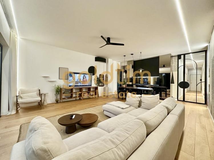 Apartament cu 3 camere decomandat, mobilat în Pipera