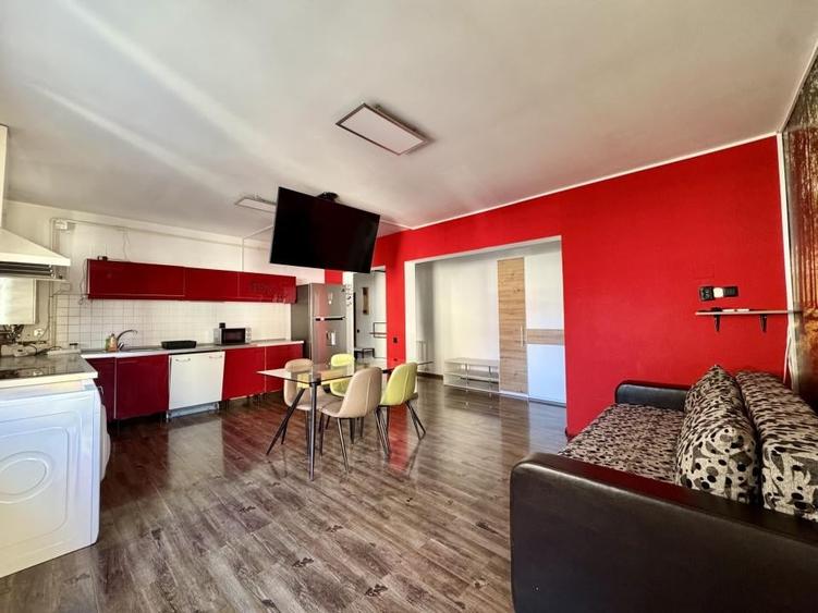 Apartament cu 2 camere semidecomandat, mobilat în Florești