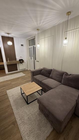 Apartament cu 2 camere semidecomandat în Bună Ziua